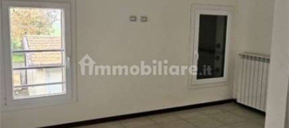 Casa T3 em Medolla, Italy N.º 24012 40