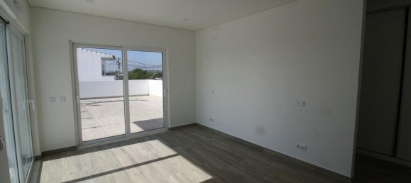 4 Schlafzimmer Villa in Altura, Portugal, Nr. 126575 19