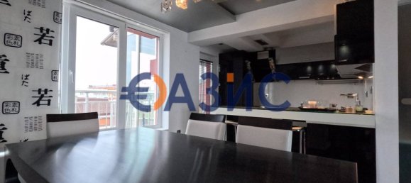 Apartamento de 2 dormitorios en Nesebar, Bulgaria No. 834 8