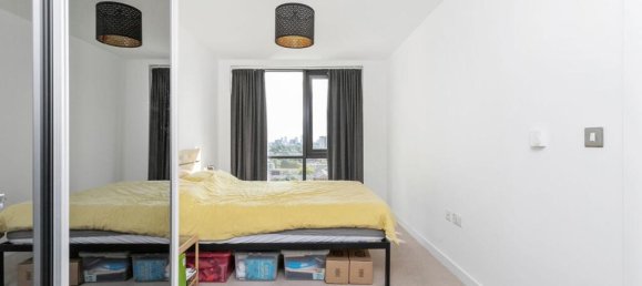 3 bedrooms Apartment in London, United Kingdom No. 4569 8