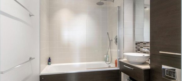 3 bedrooms Apartment in London, United Kingdom No. 4569 13