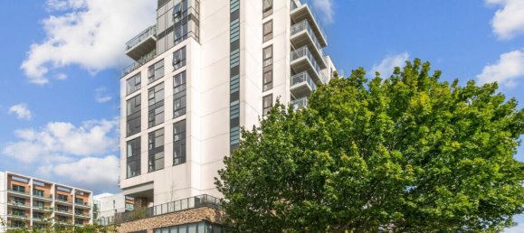 3 bedrooms Apartment in London, United Kingdom No. 4569 4