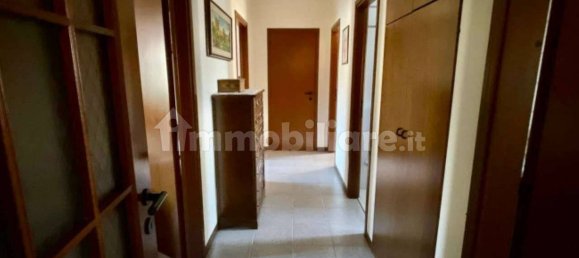 Apartamento de 3 dormitorios en Desenzano del Garda, Italy No. 136965 5