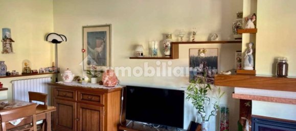 Apartamento de 3 dormitorios en Desenzano del Garda, Italy No. 136965 4