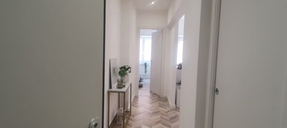 2 rooms Apartment in Rome, Italy No. 14749 22