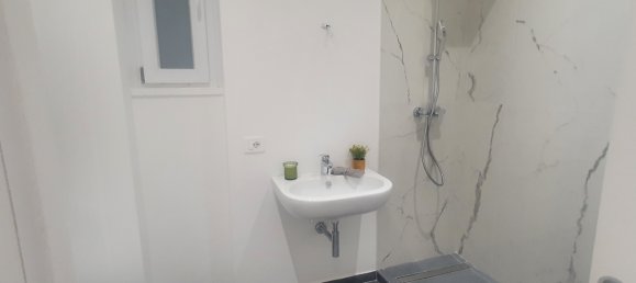 2 rooms Apartment in Rome, Italy No. 14749 24