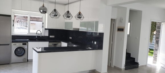3 غرف نوم عقار تجاري في Paphos, Cyprus رقم 9599 15