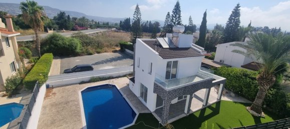 3 غرف نوم عقار تجاري في Paphos, Cyprus رقم 9599 18
