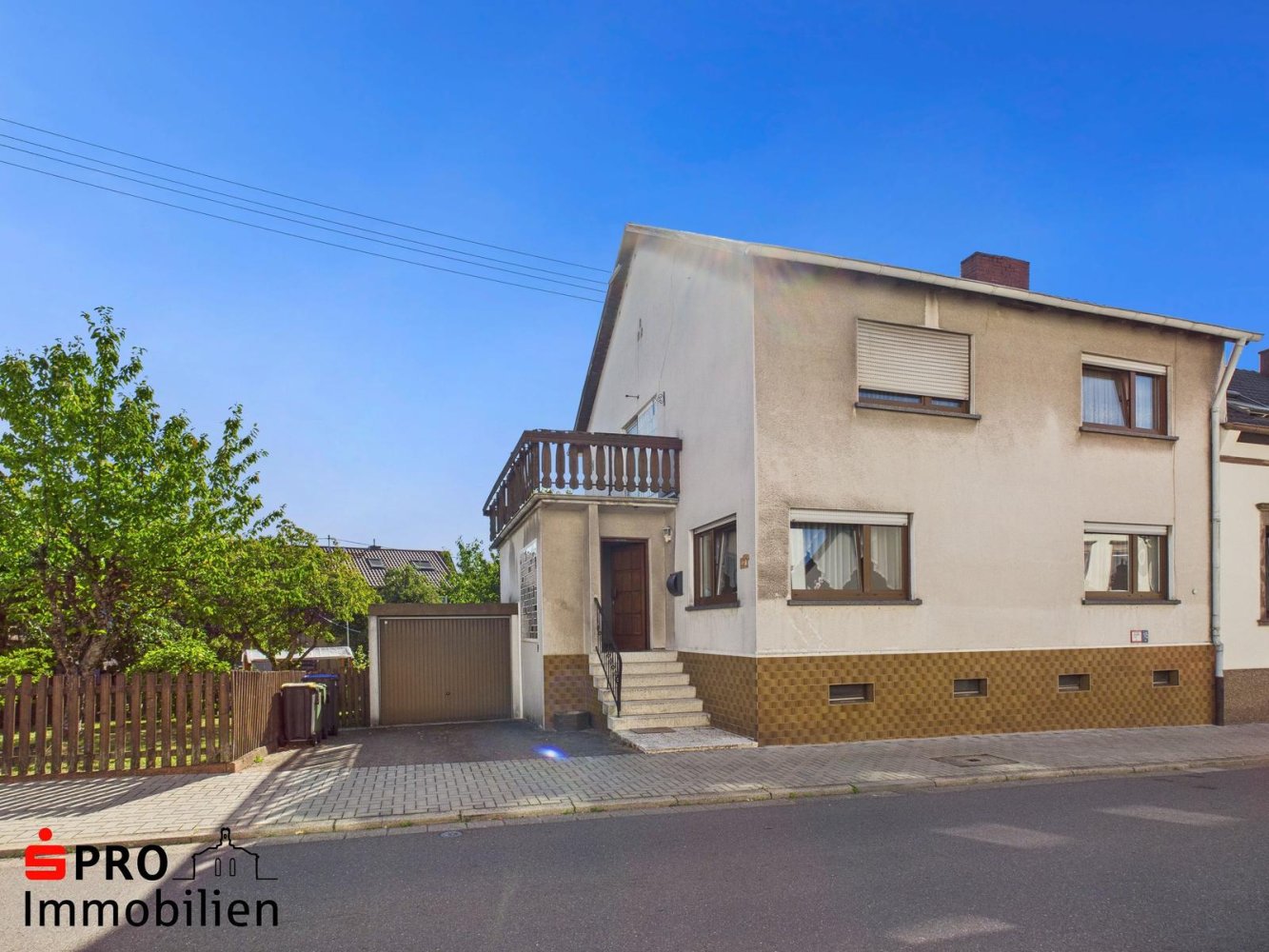 7غرفة تاون هاوس في Saarbrucken, Germany رقم 307234