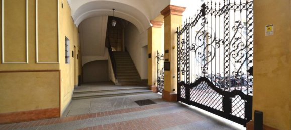 Квартира с 2 спальнями в Парма, Италия № 381300 19