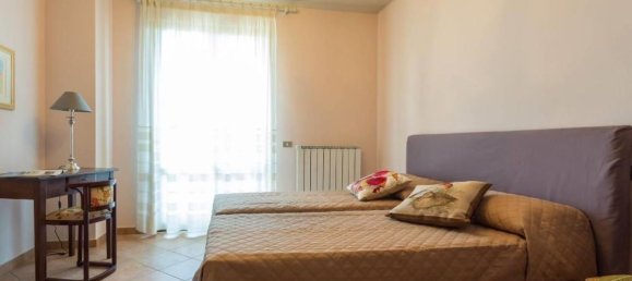 10 rooms Villa in Passignano sul Trasimeno, Italy No. 55667 11