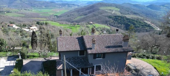 10 rooms Villa in Passignano sul Trasimeno, Italy No. 55667 18