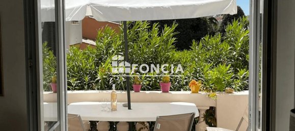 2 bedrooms Apartment in Saint-Raphael, France No. 277590 5