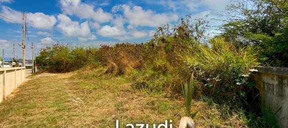  Commercial property in Hua Hin, Thailand No. 17781 3