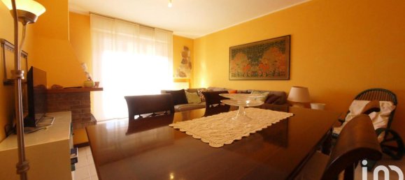 4 rooms Apartment in Ancona, Italy No. 127109 2