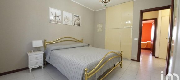 4 rooms Apartment in Ancona, Italy No. 127109 18