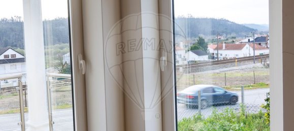 3 bedrooms House in Ourem, Portugal No. 18192 27