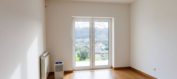 3 bedrooms House in Ourem, Portugal No. 18192 15