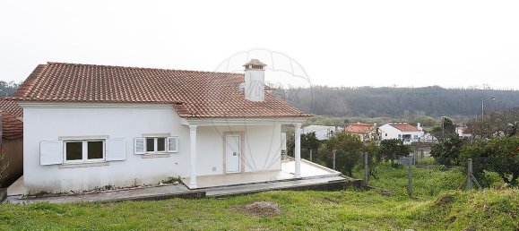 3 bedrooms House in Ourem, Portugal No. 18192 29