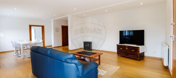 3 bedrooms House in Ourem, Portugal No. 18192 9