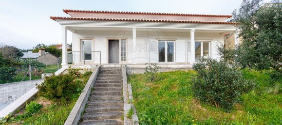 3 bedrooms House in Ourem, Portugal No. 18192 5
