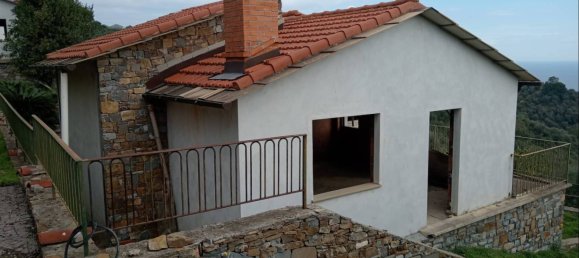 9 bedrooms House in Imperia, Italy No. 214738 3