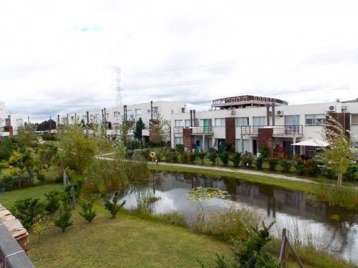 3 bedrooms House in Tigre, Argentina No. 57019