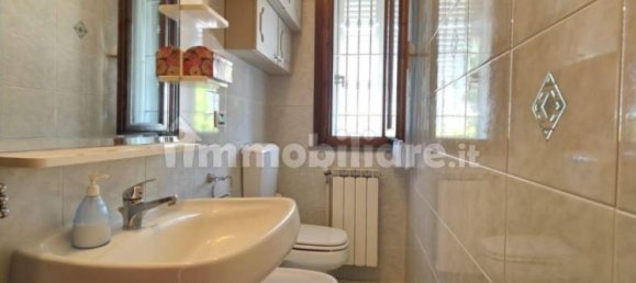 4 bedrooms House in Fucecchio, Italy No. 375161 9