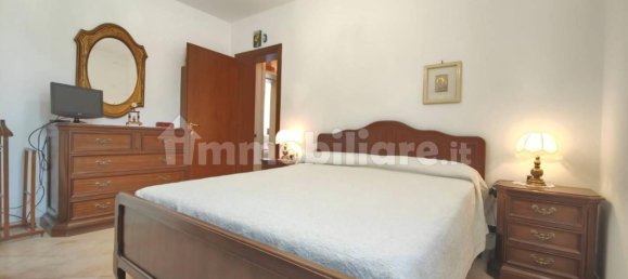 4 bedrooms House in Fucecchio, Italy No. 375161 2