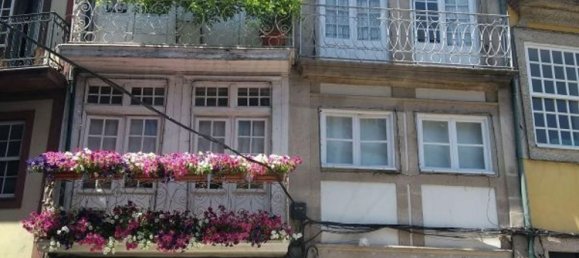 Propriété commerciale à Guimaraes, Portugal 250m² No. 62490 2