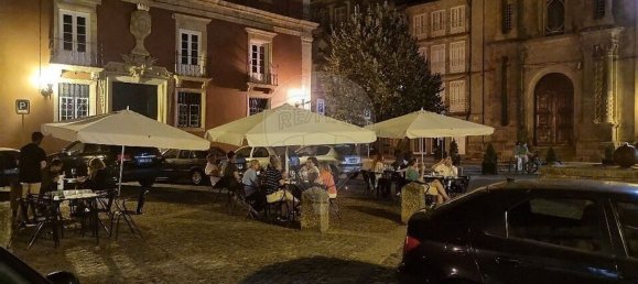 Propriété commerciale à Guimaraes, Portugal 250m² No. 62490 9