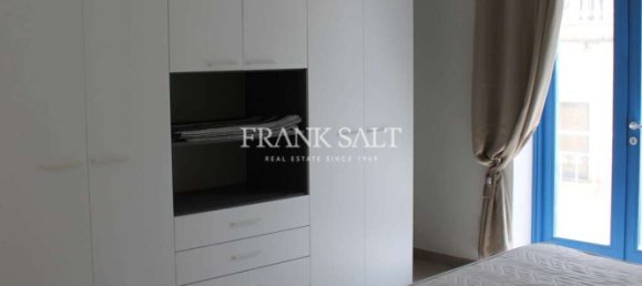 3 bedrooms Penthouse in Sliema, Malta No. 9139 28