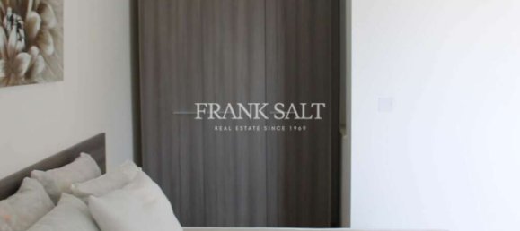 3 bedrooms Penthouse in Sliema, Malta No. 9139 40