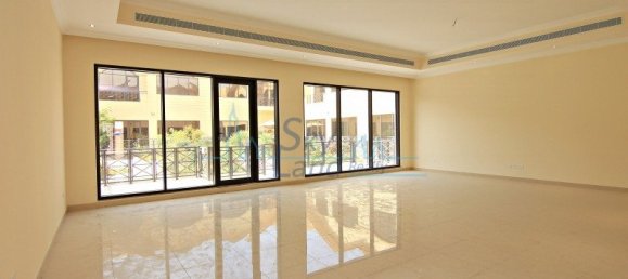 4 chambres Villa à Al Barsha, UAE No. 55480 7