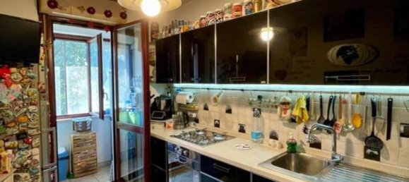 3 rooms Apartment in Vercelli, Italy No. 76547 6