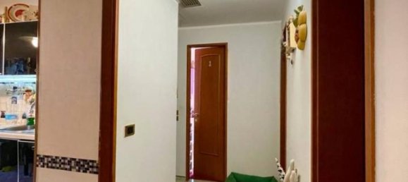 3 rooms Apartment in Vercelli, Italy No. 76547 8