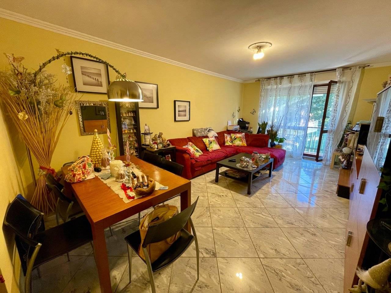 3 rooms Apartment in Vercelli, Italy No. 76547