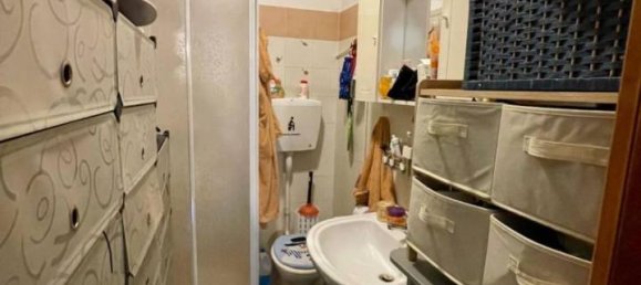 3 rooms Apartment in Vercelli, Italy No. 76547 16