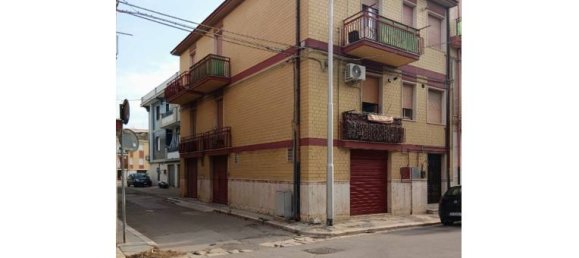 2 bedrooms Apartment in San Severo, Italy No. 319671 7