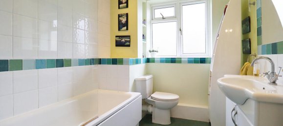 2 bedrooms Apartment in Beckenham, United Kingdom No. 870 3