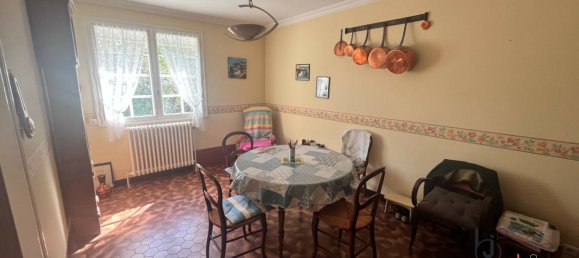 4 Schlafzimmer Haus in Saint-Berthevin, France, Nr. 357871 4