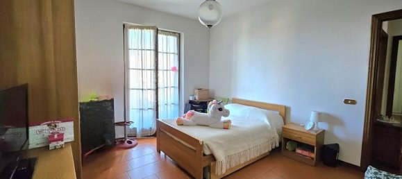 7 rooms Apartment in Massa, Italy No. 178254 14