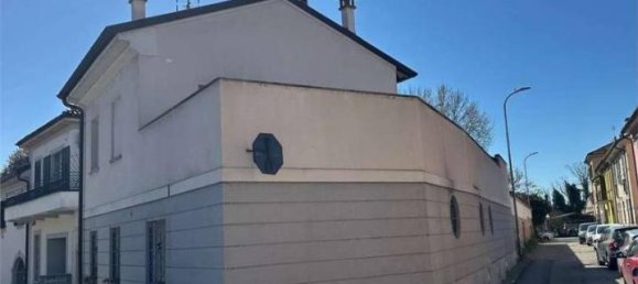 Studio in Pavia, Italy, Nr. 41309 39