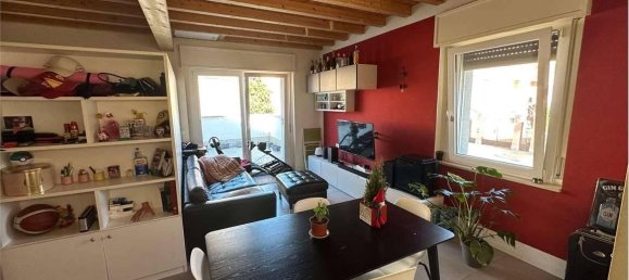 Studio in Pavia, Italy, Nr. 41309 10