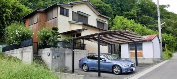 8 bedrooms House in Shizuoka, Japan No. 9054 2