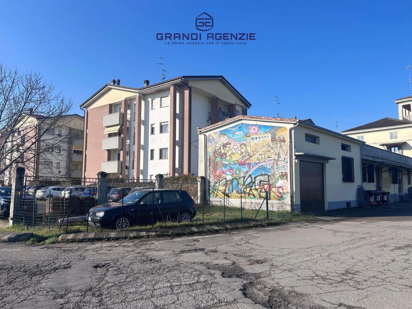 Büro in Sant'Ilario d'Enza, Italy 220m², Nr. 150469