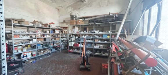 Büro in Sant'Ilario d'Enza, Italy 220m², Nr. 150469 11