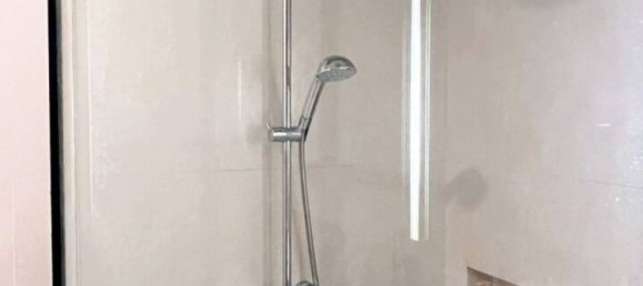 3 bedrooms Condo in Bangkok, Thailand No. 16458 7