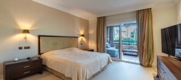 2 bedrooms Apartment in Marbella, Spain No. 113442 4