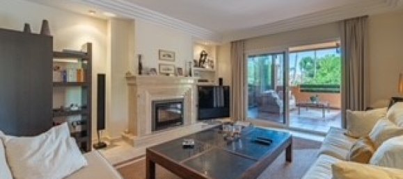 2 bedrooms Apartment in Marbella, Spain No. 113442 5